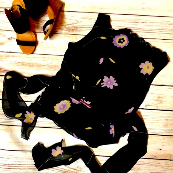 Floral Wrap Top Casual Corner Posey Blouse - Picture 3 of 7